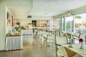 Anna Hotel