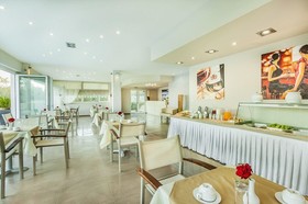 Anna Hotel