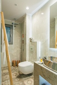 Blue Carpet Luxury Suites