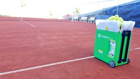 Bungalow White Apartments And Suites