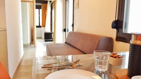 Bungalow White Apartments And Suites