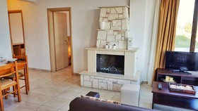 Bungalow White Apartments And Suites