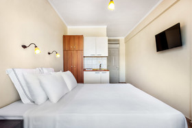 Hesperides Hotel