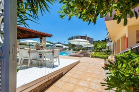 Hesperides Hotel