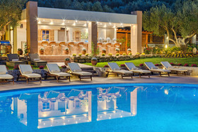 Kassandra Village Resort