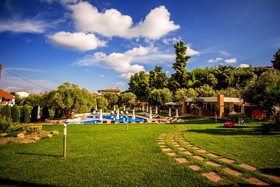 Kassandra Village Resort