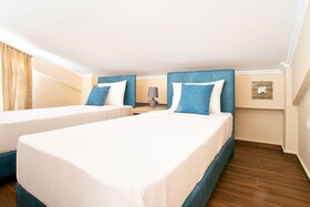 Valery Apartments