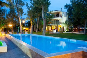 W Villas Halkidiki