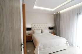 Akrogiali Exclusive Hotel