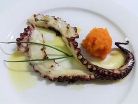 Akrogiali Exclusive Hotel