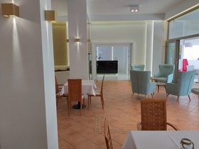 Akrogiali Exclusive Hotel