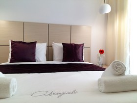 Akrogiali Exclusive Hotel