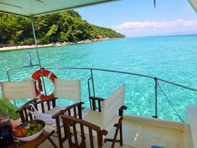 Akrogiali Exclusive Hotel