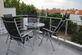 Kentrikon Suites