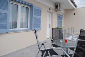 Kentrikon Suites