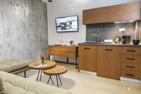 Royal Hotel and Suites