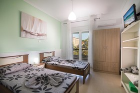 Apartments Michalis