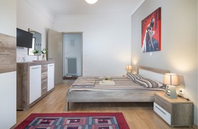Apartments Michalis