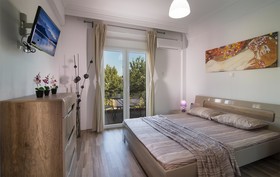 Apartments Michalis