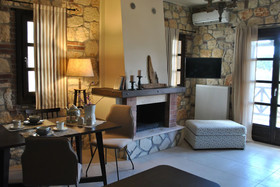 Halkidiki Luxurious Stonehouses