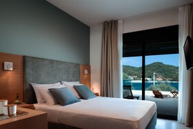 Chronos Suites