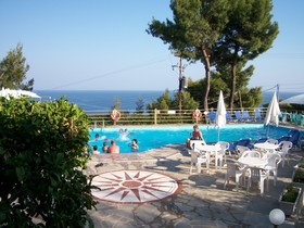 Thea Hotel