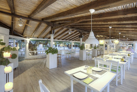 Acrotel Athena Residence