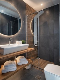 Aloe The Green Suites