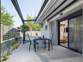 Aloe The Green Suites