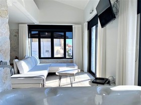 Kali Thea Suites
