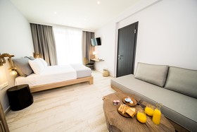 Kali Thea Suites