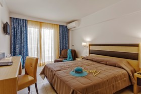 Lagomandra Hotel & Spa