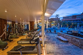 Lagomandra Hotel & Spa
