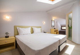 Lagomandra Hotel & Spa