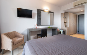 Lagomandra Hotel & Spa