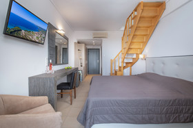 Lagomandra Hotel & Spa