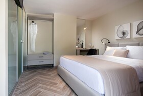 Olenia Luxury Apartments