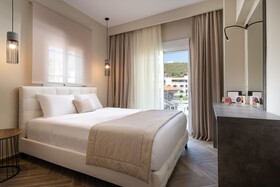 Olenia Luxury Apartments