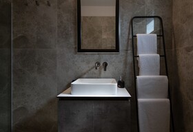 Olenia Luxury Apartments
