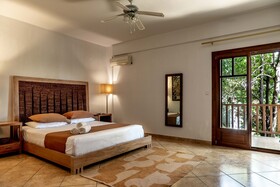 Porto Koufo Resort
