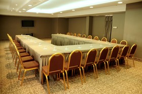 Golden Star City Resort