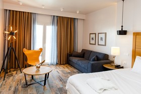 Golden Star City Resort