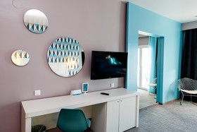 Golden Star City Resort