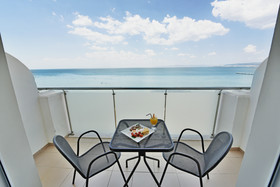 Golden Star City Resort