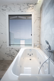 Golden Star City Resort