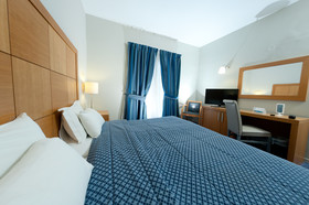 Golden Star City Resort