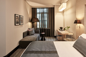 Antigon Urban Chic Hotel