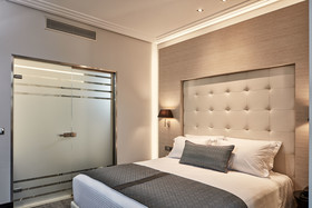 Antigon Urban Chic Hotel