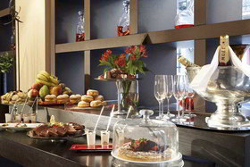 Daios Luxury Living