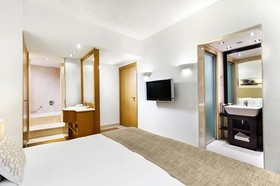 Daios Luxury Living